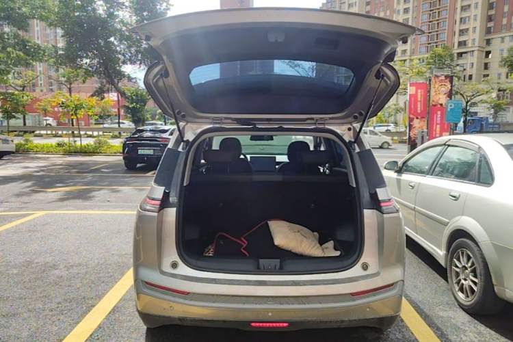 Used AION Y 2024 Plus 610 Intelligent Driving Version Trunk