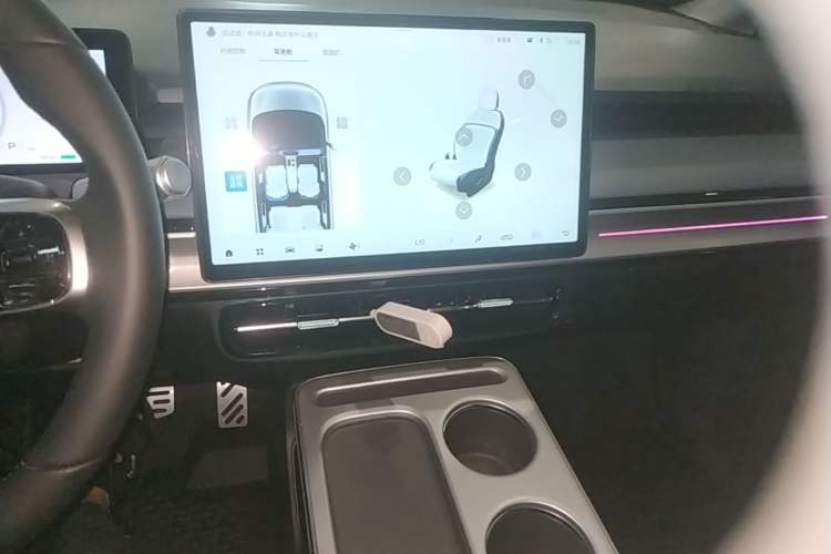 Used AION Y 2024 Plus 510 Intelligent Driving Version Audio And AC Panel