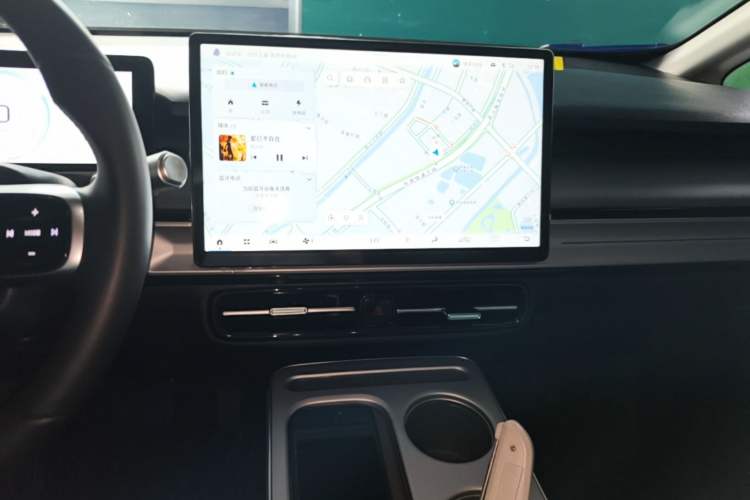 Used AION Y 2024 Plus 510 Intelligent Driving Version Audio And AC Panel