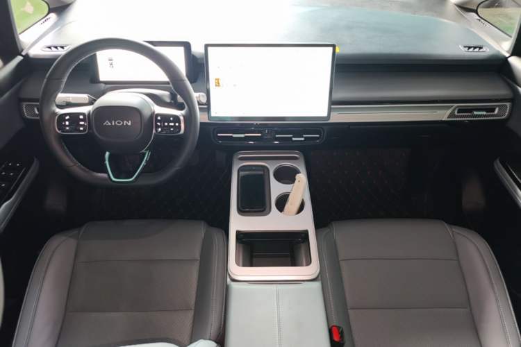 Used AION Y 2024 Plus 510 Intelligent Driving Version Center Console