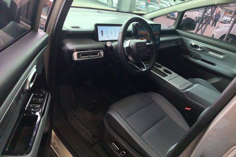 Used AION Y 2024 Plus 510 Intelligent Driving Version Driver Seat