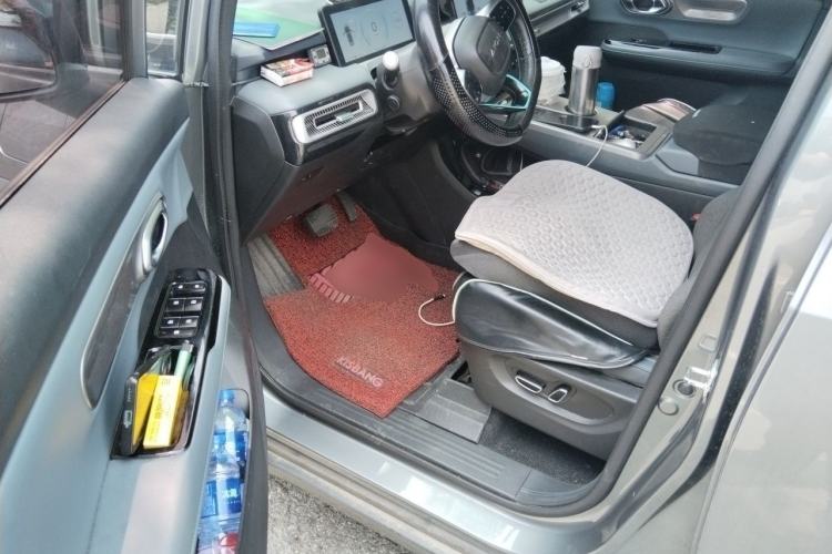 Used AION Y 2024 Plus 610 Intelligent Driving Edition Ternary Lithium Driver Seat