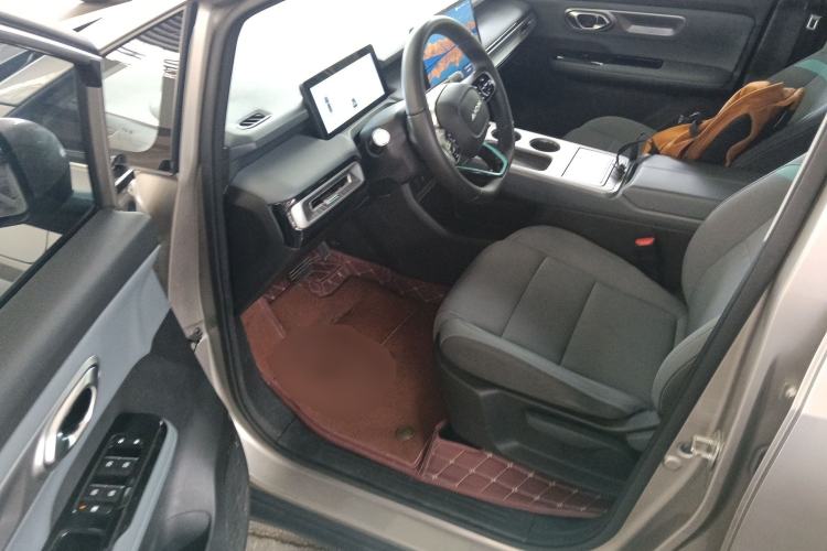 Used AION Y 2024 Plus 510 Intelligent Driving Version Driver Seat