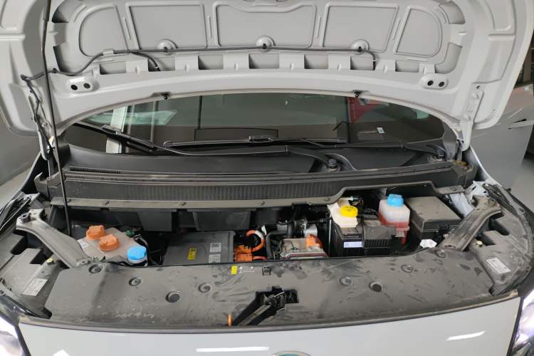 Used AION Y 2024 Younger Star Edition Engine Bay