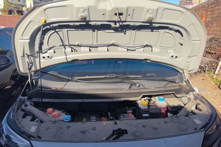 Used AION Y 2024 Younger Engine Bay