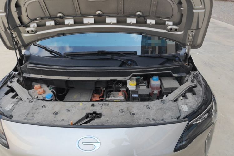 Used AION Y 2024 Younger Engine Bay