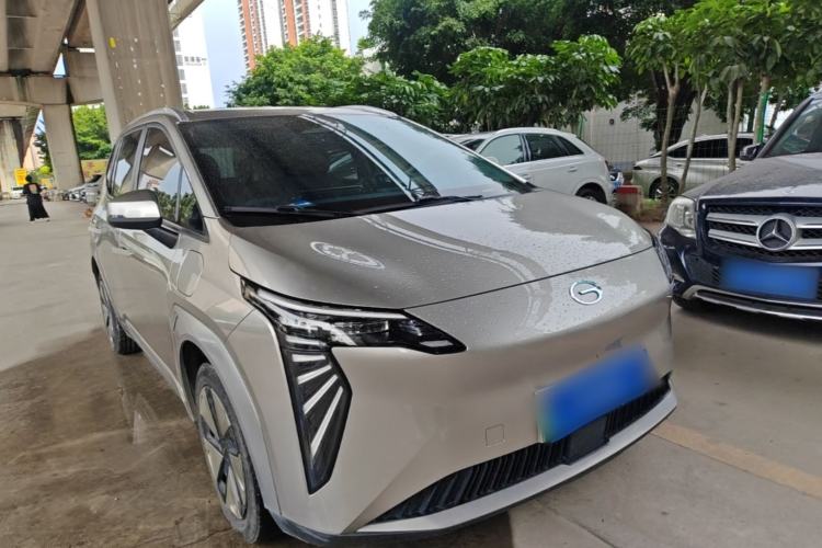 Used AION Y 2024 Younger Exterior 1