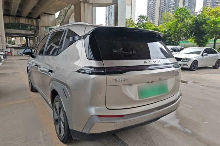 Used AION Y 2024 Younger Exterior 2