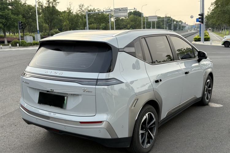 Used AION Y 2024 Plus 510 Intelligent Driving Version Exterior 4