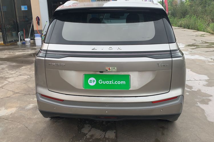Used AION Y 2024 Younger Exterior 4