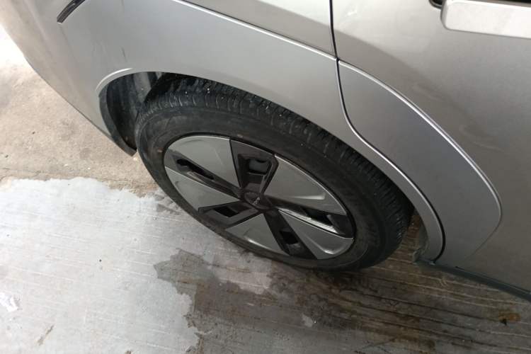 Used AION Y 2024 Plus 510 Intelligent Driving Version Exterior 5