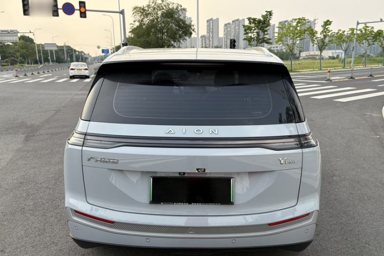 Used AION Y 2024 Plus 510 Intelligent Driving Version Exterior 6