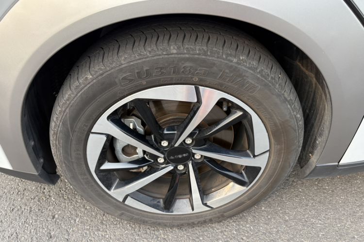 Used AION Y 2024 Plus 510 Intelligent Driving Version Exterior 7