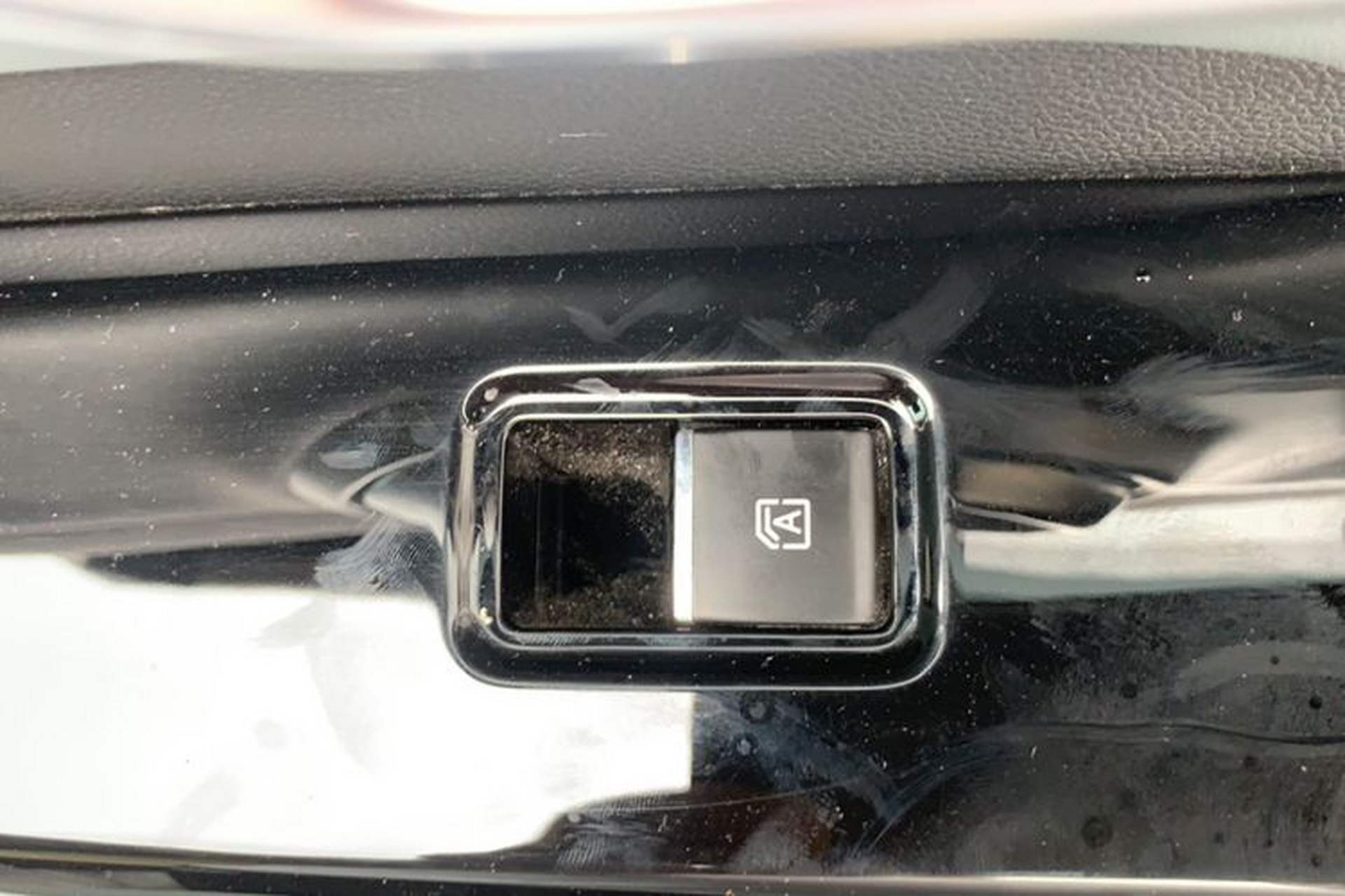 Used AION Y 2024 Younger Interior 11