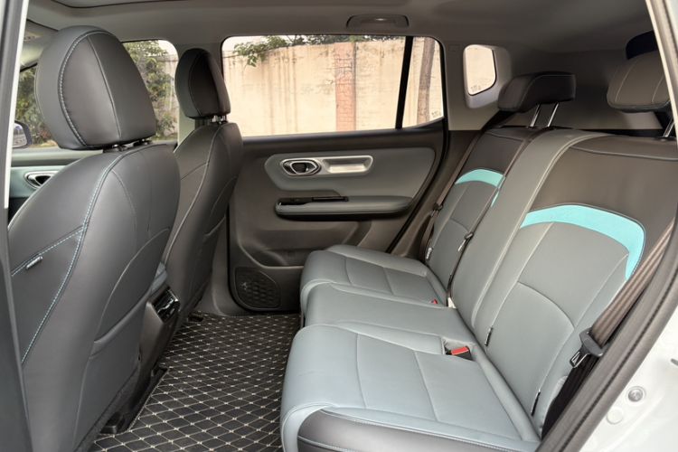 Used AION Y 2024 Plus 510 Intelligent Driving Version Interior 3