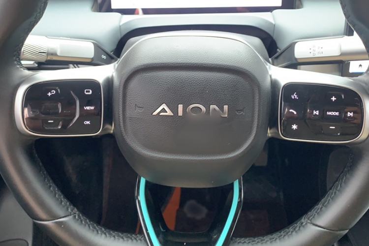 Used AION Y 2024 Younger Interior 5