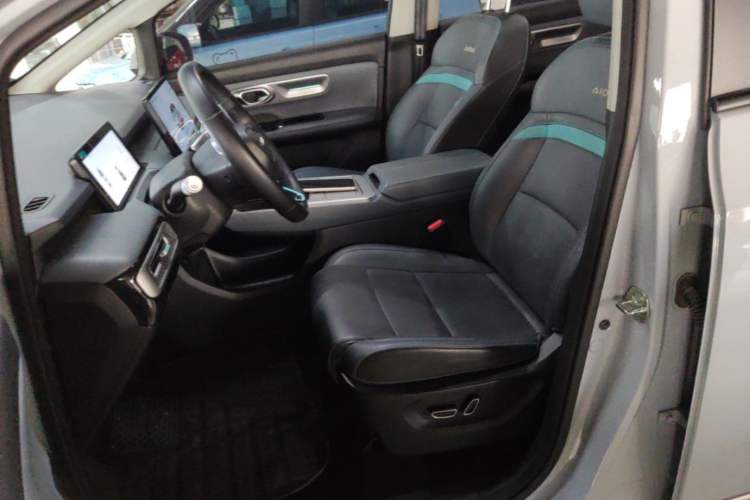 Used AION Y 2024 Plus 610 Intelligent Driving Edition Ternary Lithium Left Front Seat