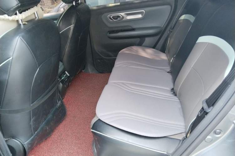 Used AION Y 2024 Plus 610 Intelligent Driving Edition Ternary Lithium Left Rear Seat