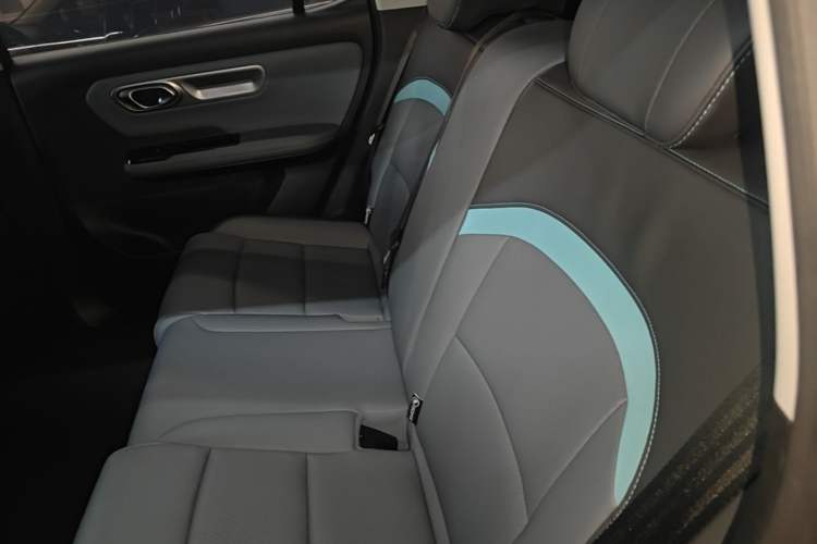 Used AION Y 2024 Plus 510 Intelligent Driving Version Left Rear Seat