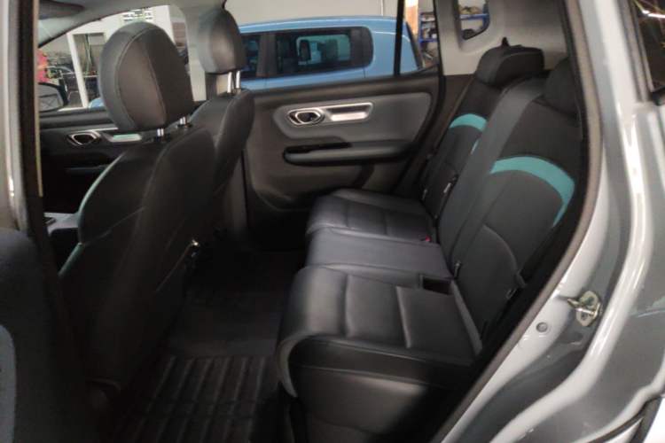 Used AION Y 2024 Plus 610 Intelligent Driving Edition Ternary Lithium Left Rear Seat