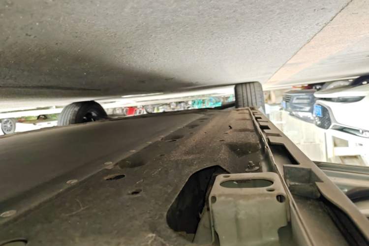 Used AION Y 2024 Younger Left Side Sill