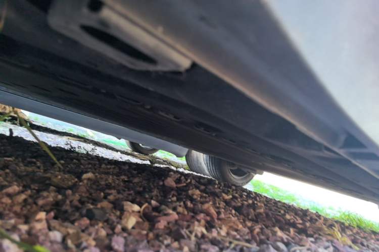 Used AION Y 2024 Younger Left Side Sill