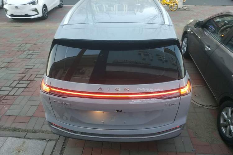 Used AION Y 2024 Younger Rear