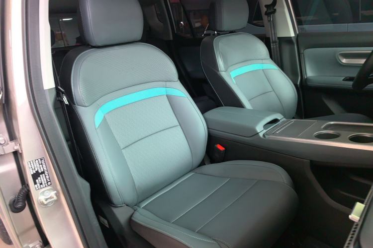 Used AION Y 2024 Plus 510 Intelligent Driving Version Right Front Seat