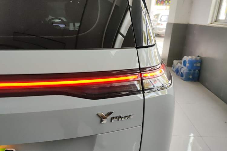 Used AION Y 2024 Younger Star Edition Right Rear Taillight