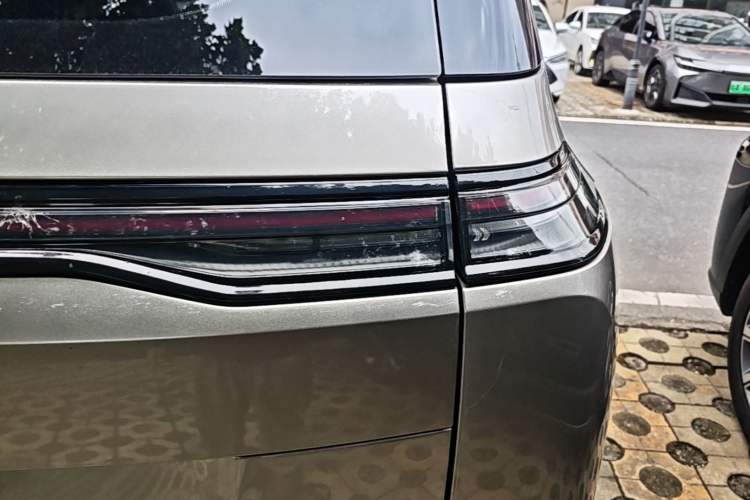 Used AION Y 2024 Younger Star Edition Right Rear Taillight