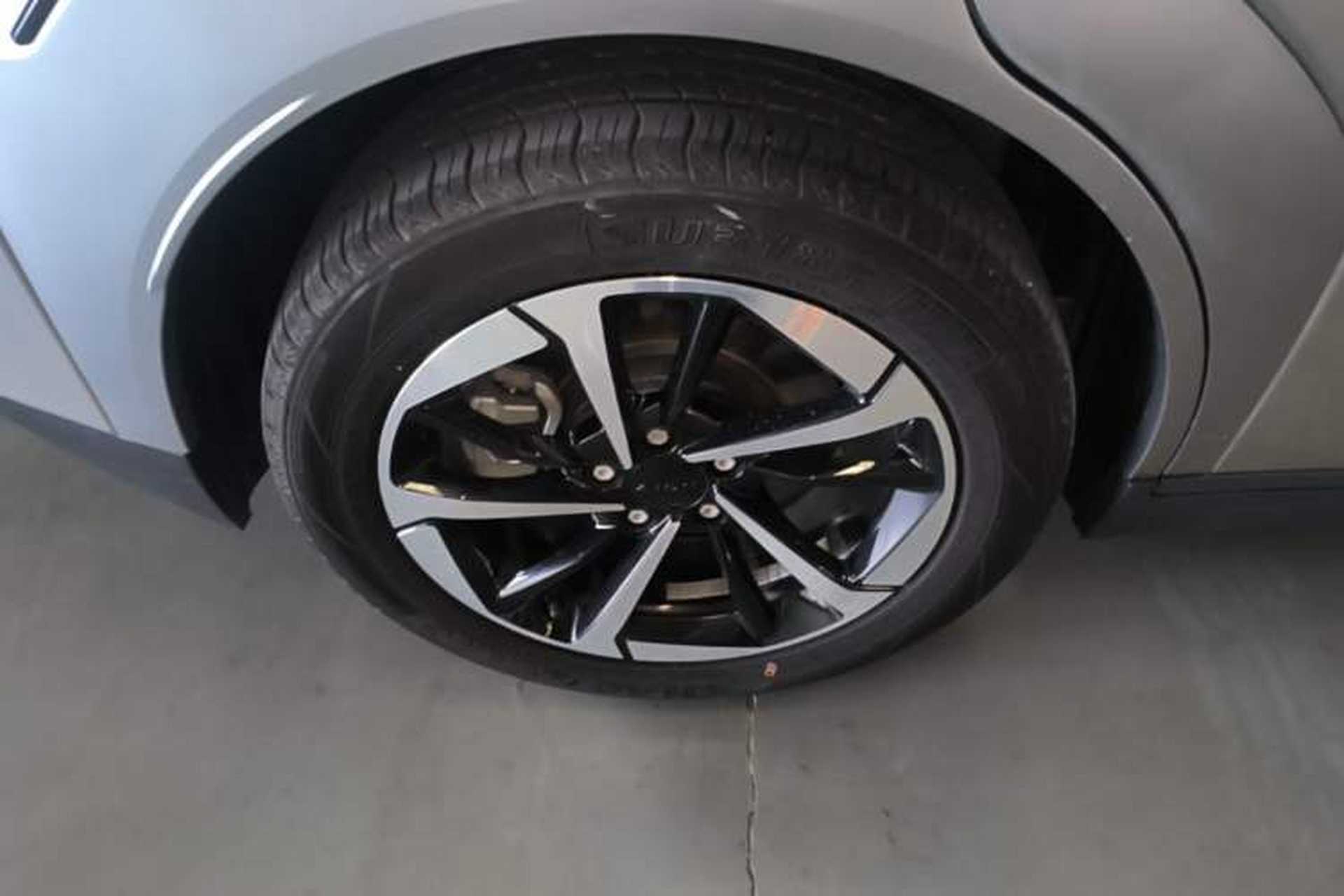 Used AION Y 2024 Younger Star Edition Right Rear Wheel Hub