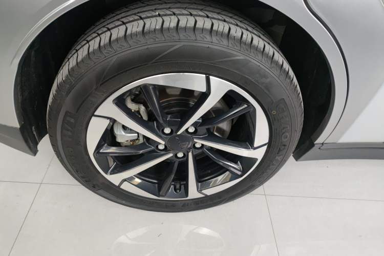 Used AION Y 2024 Younger Star Edition Right Rear Wheel Hub