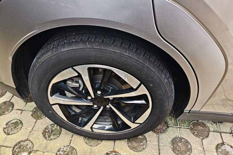 Used AION Y 2024 Younger Star Edition Right Rear Wheel Hub