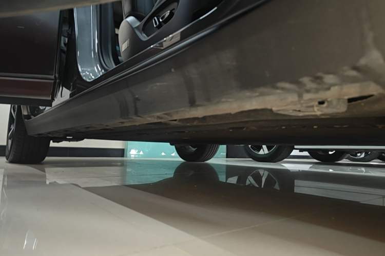 Used AION Y 2024 Plus 510 Intelligent Driving Version Right Side Sill