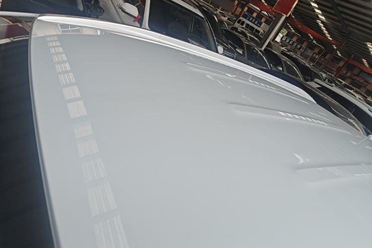 Used AION Y 2024 Younger Roof