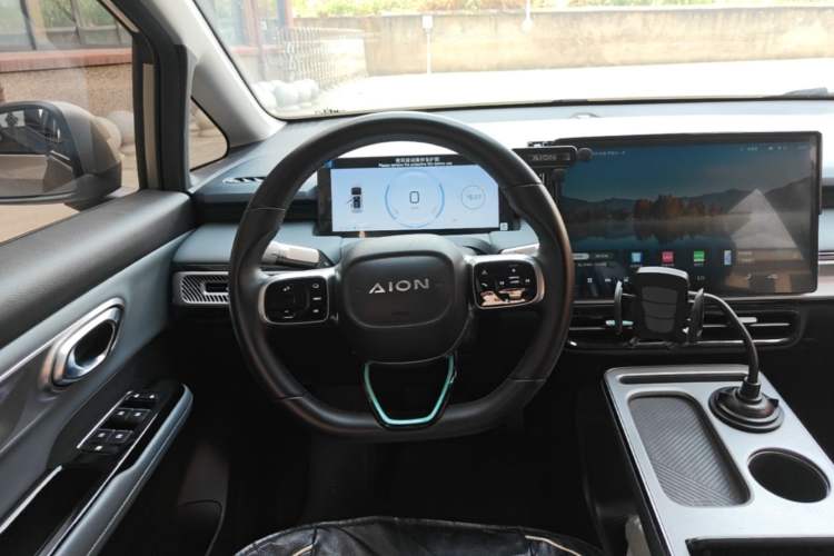 Used AION Y 2024 Younger Steering Wheel