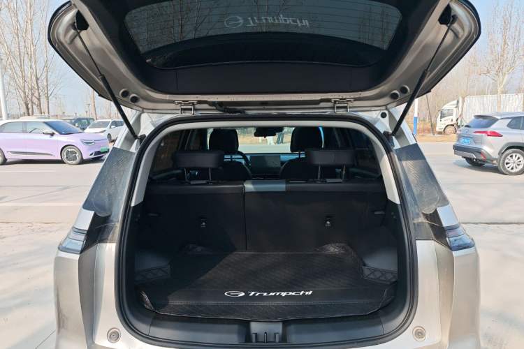 Used AION Y 2024 Plus 610 Intelligent Driving Version Trunk
