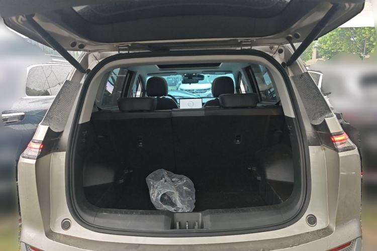Used AION Y 2024 Plus 610 Intelligent Driving Version Trunk