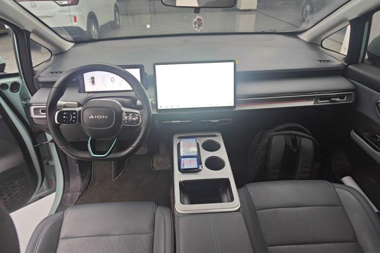 Used AION Y 2024 Plus 510 Intelligent Driving Version Center Console