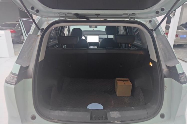 Used AION Y 2024 Plus 510 Intelligent Driving Version Trunk