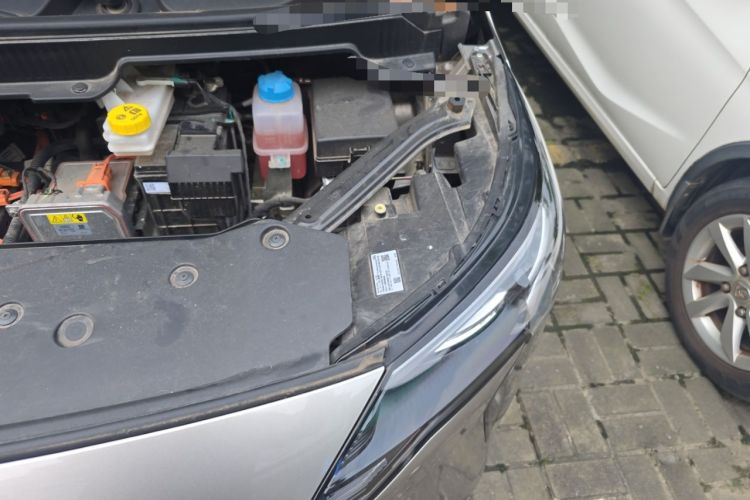Used AION Y 2024 Plus 610 Intelligent Driving Version Engine Bay Left