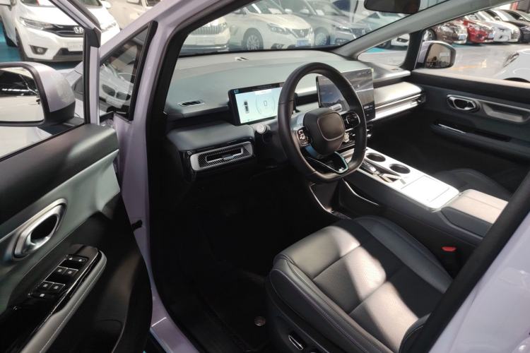 Used AION Y 2024 Younger Star Edition Driver Seat