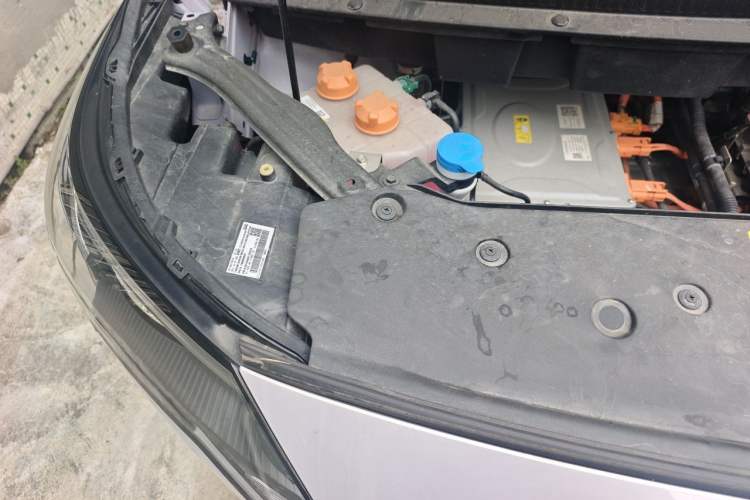 Used AION Y 2024 Plus 510 Intelligent Driving Version Engine Bay Right