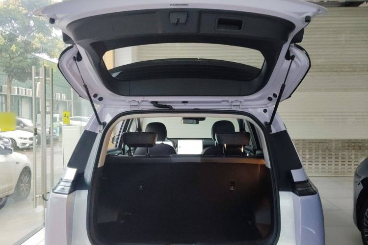 Used AION Y 2024 Plus 510 Intelligent Driving Version Trunk