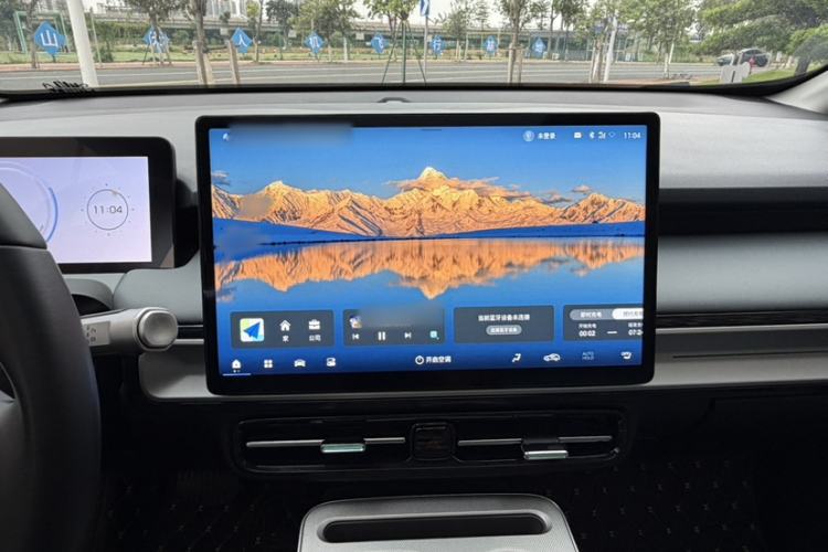 Used AION Y 2024 Plus 510 Intelligent Driving Version Audio And AC Panel