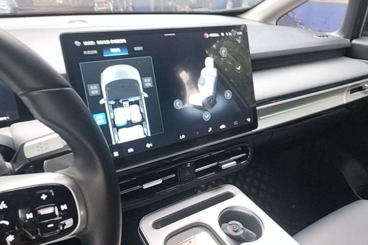 Used AION Y 2024 Plus 510 Intelligent Driving Version Audio And AC Panel