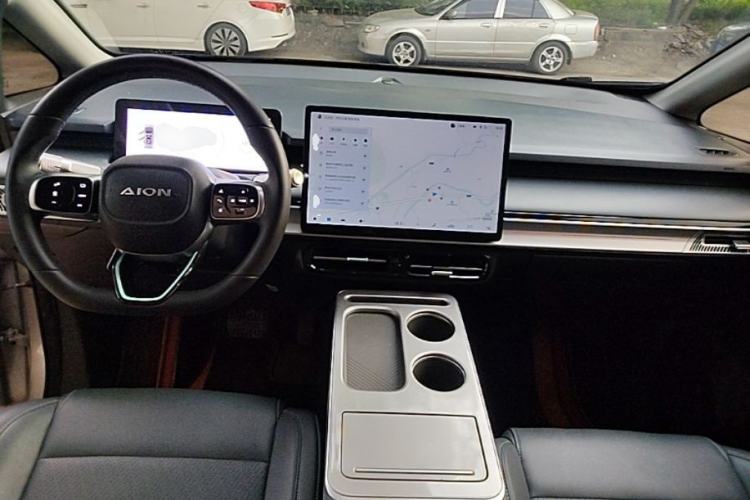 Used AION Y 2024 Plus 610 Intelligent Driving Version Center Console
