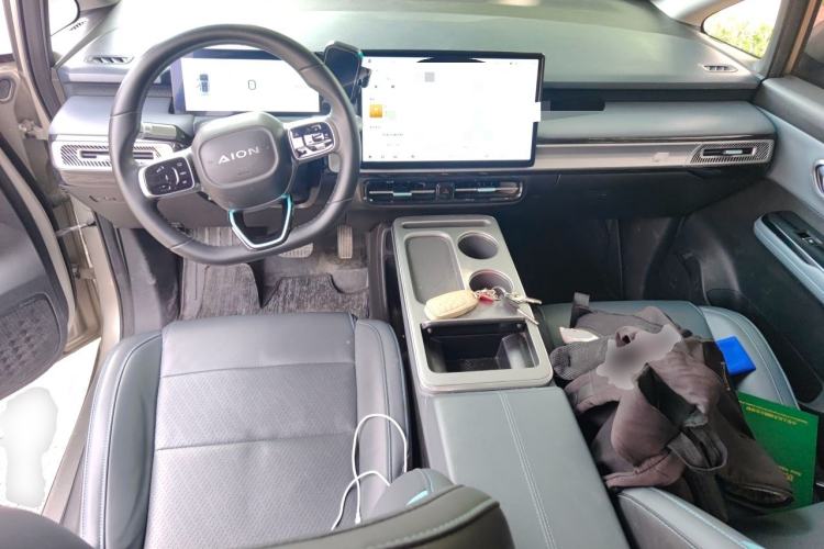 Used AION Y 2024 Younger Star Edition Center Console