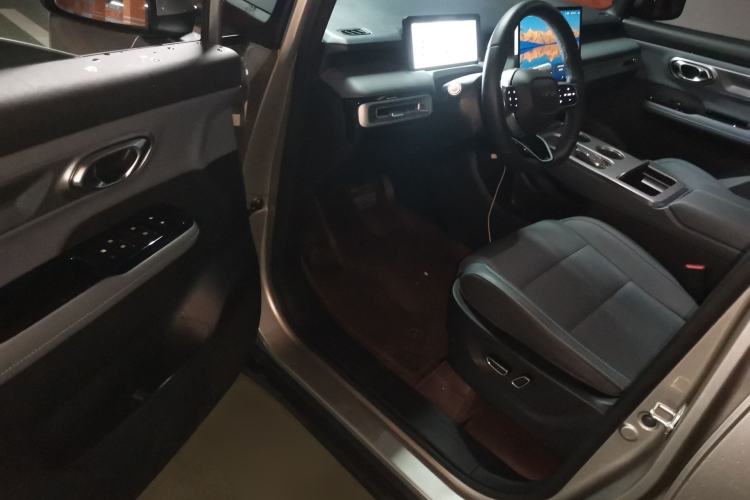 Used AION Y 2024 Plus 610 Intelligent Driving Version Driver Seat