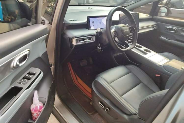 Used AION Y 2024 Plus 610 Intelligent Driving Version Driver Seat